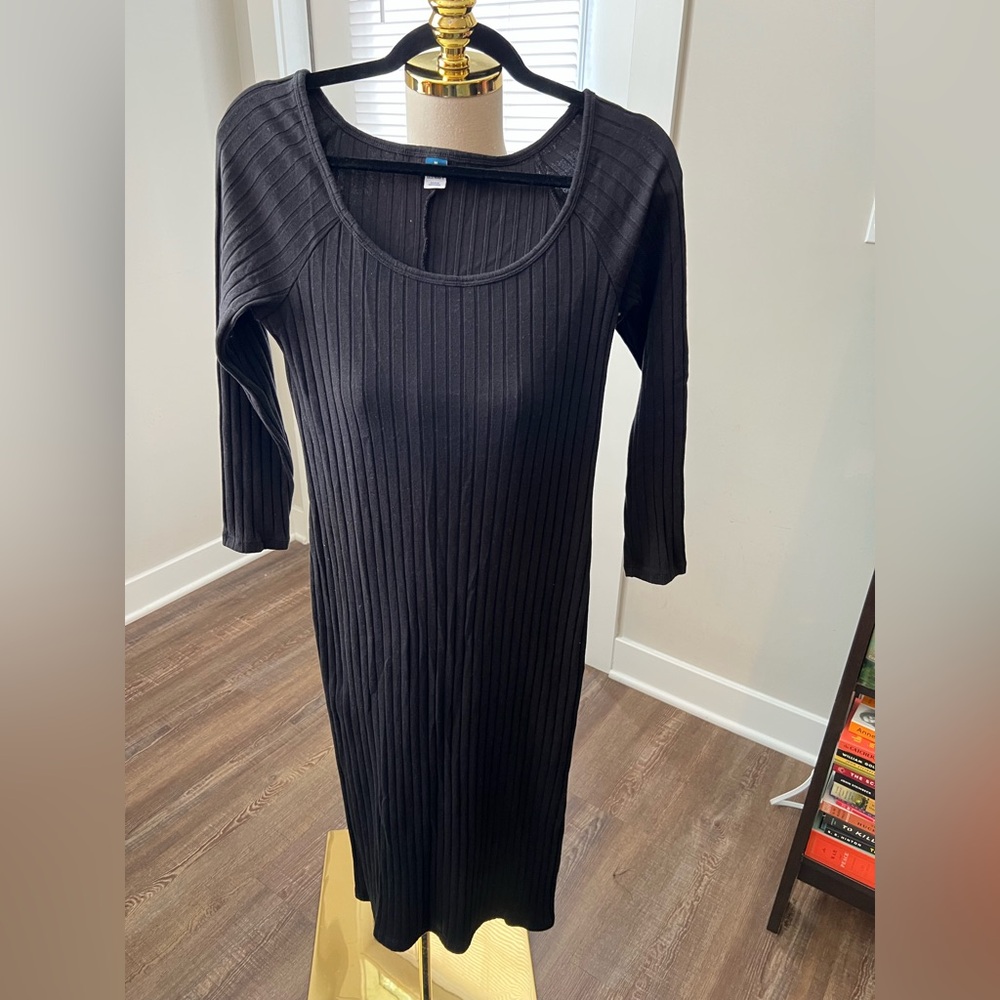 Old Navy Black Long Sleeve Ribbed Dress